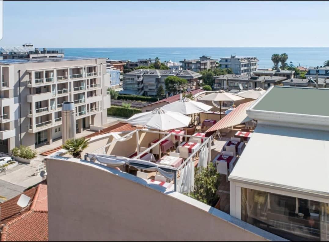 Relais Concorde Grottammare Exterior foto